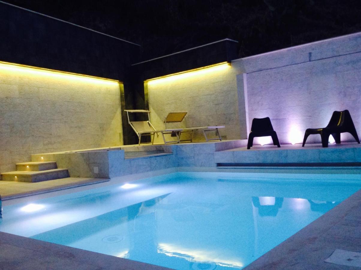 Villa 202 Luxury pool Isola Bella Taormina Esterno foto
